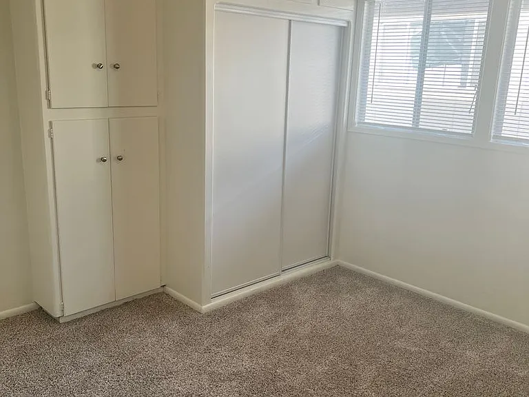 13840 Christine Dr — Photo 29