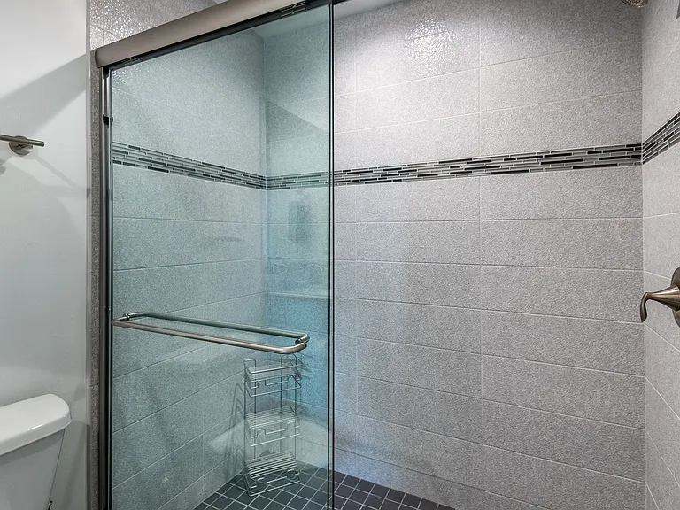 219 Lewis Cir #112 — Photo 31