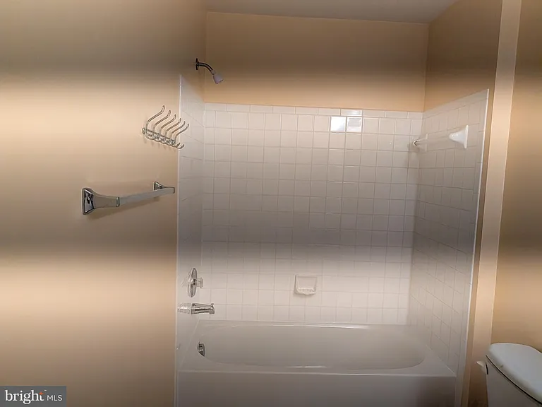 44476 Livonia Ter — Photo 21