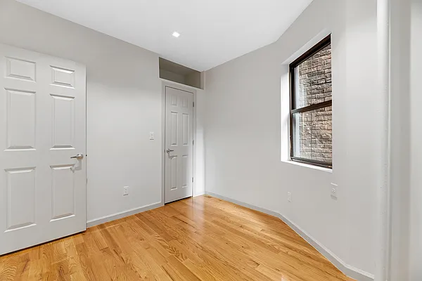 Rented by REAL New York | media 26