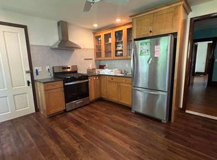 4 Williams St, Holyoke, MA 01040