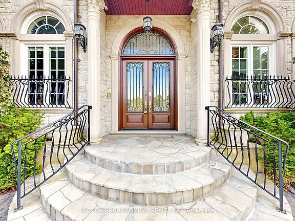 3rd image of 187 Davidson Dr
