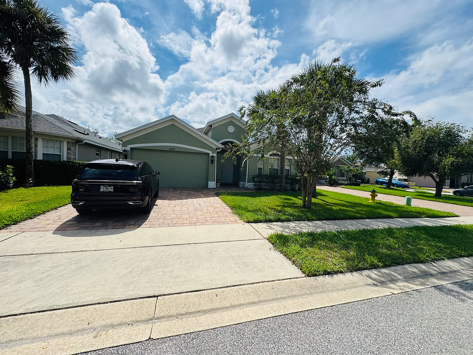 4 bed, 2462 sqft, $3,000 — Photo 2