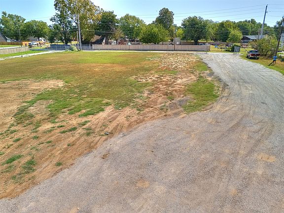 5th image of 273 S East Ave