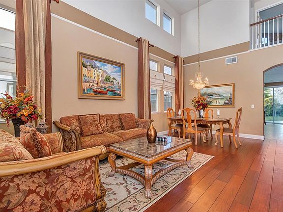 4th image of 4808 Windsong St
