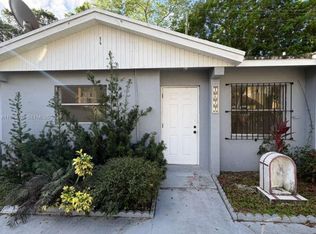 1622 Sunrise Blvd, Homestead, FL 33033