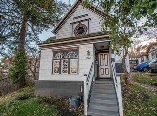 215 SE Paradise St, Pullman, WA 99163