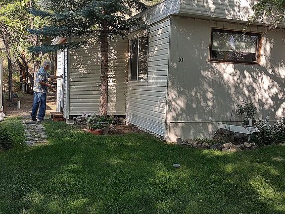 2nd image of 750 Us Highway 89 S APT 9
