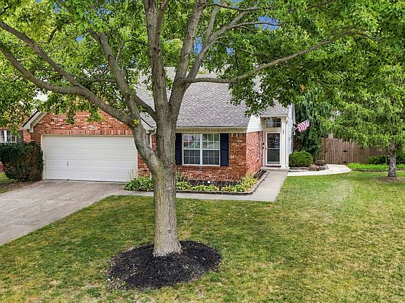 2nd image of 5105 Hawks Crescent Ct
