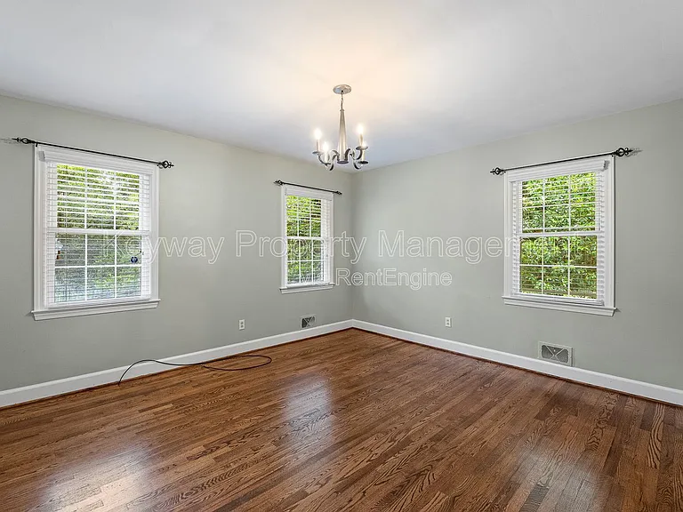 1529 Dibble Rd S — Photo 10