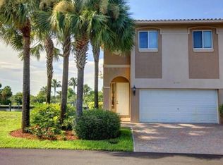 2730 Treasure Cove Cir, Fort Lauderdale, FL 33312
