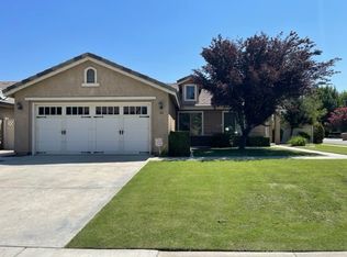 104 Cedmont Dr, Bakersfield, CA 93312