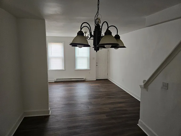 1314 W 3rd St — Photo 3