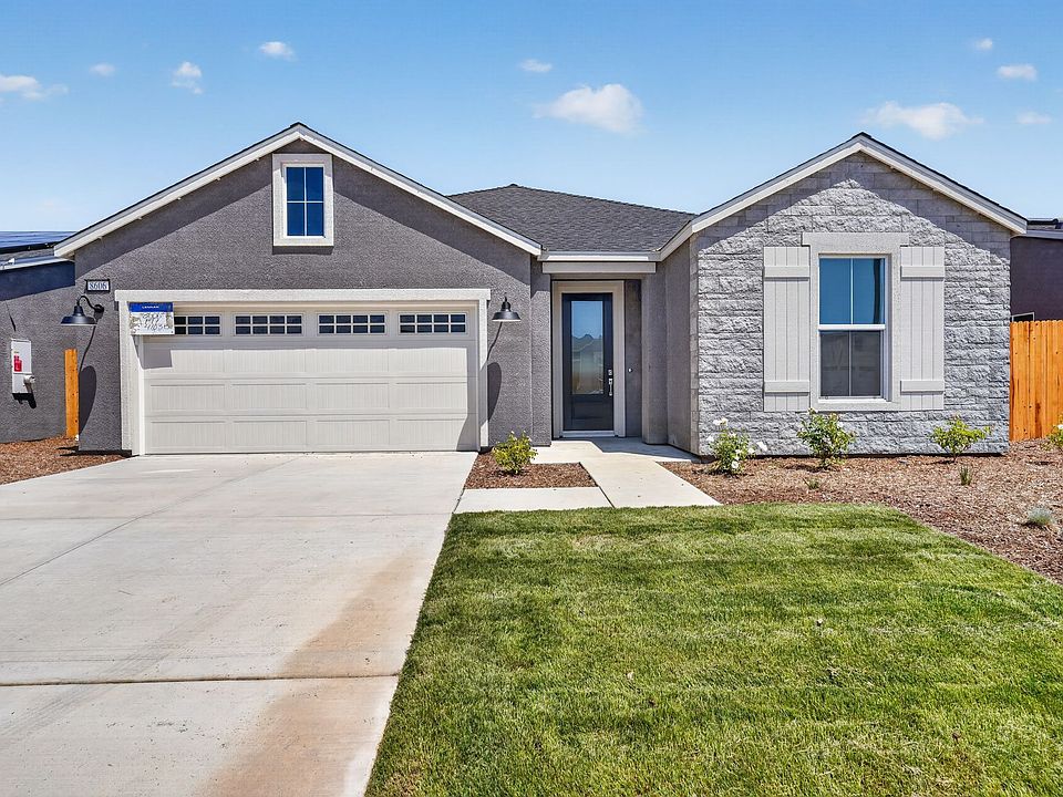 8606 Caragh Lk Ave Bakersfield CA 93313 Exterior DS C05036