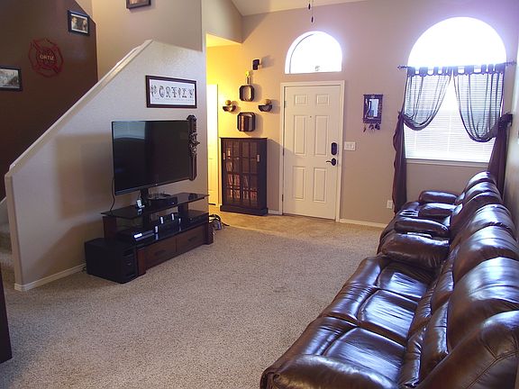 2nd image of 11284 Blue Barrel Dr