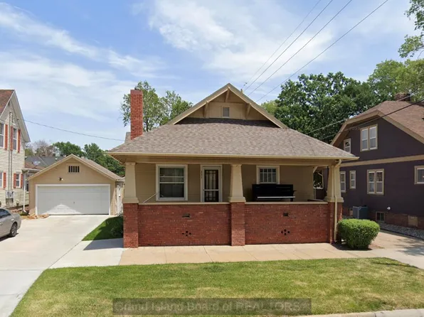 211 S Greenwich St, Grand Island, NE 68801