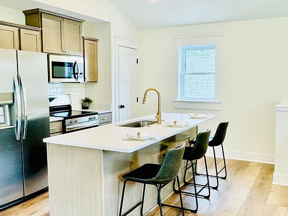 2nd image of 3607 Kiana Ct #3