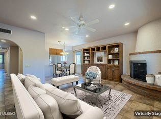 500 W Paseo Del Prado, Green Valley, AZ 85614