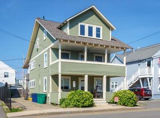 18 Highland Ave #1, Hampton, NH 03842