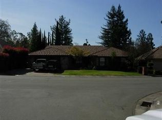 1042 Kensington Dr, Roseville, CA 95661