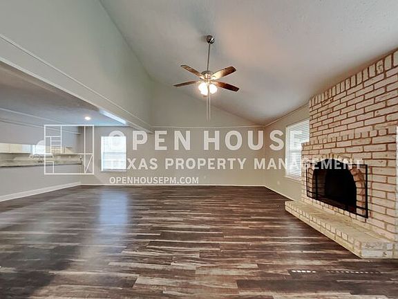 5th image of 3214 Evergreen Glade Dr