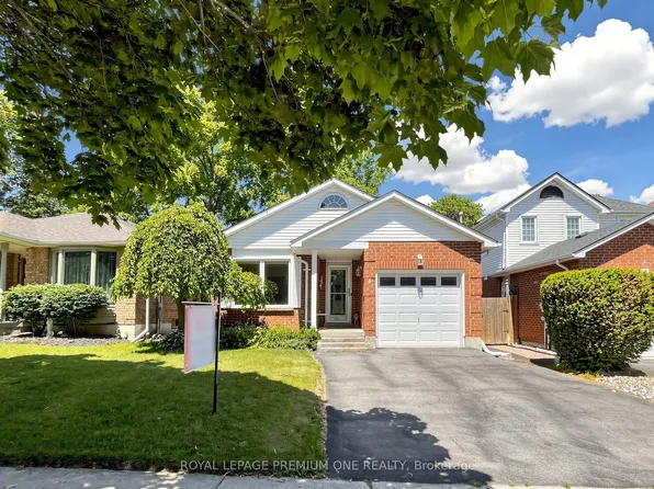 4 Prout Dr, Clarington, ON L1C 4A4