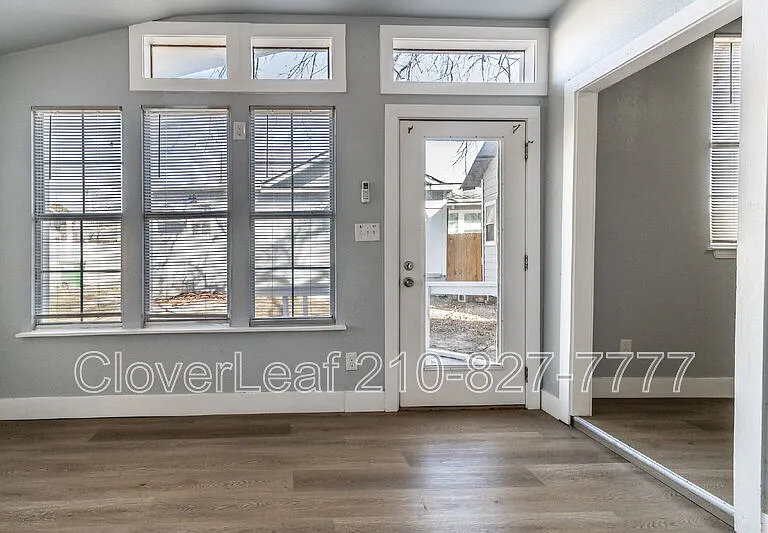 2114 Jupiter St — Photo 25