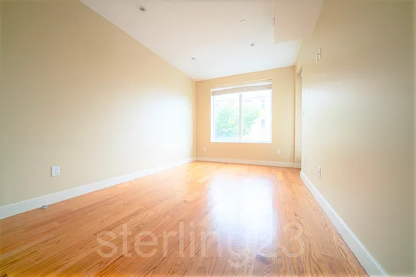 Rented by Sterling Realty Solution Inc | media 6