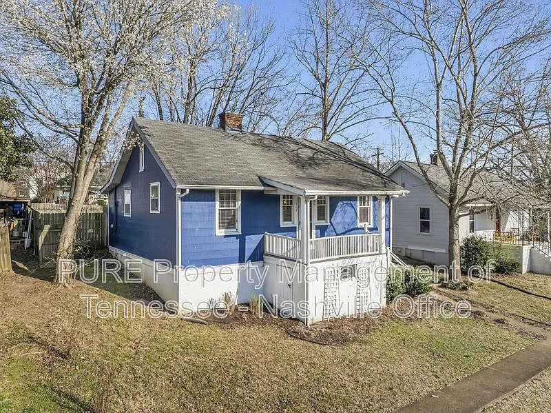 2 bed, 1.0 bath, 918 sqft, $1,825 — Photo 4