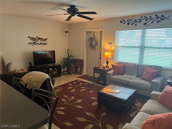 3rd image of 229 Schoolside Dr