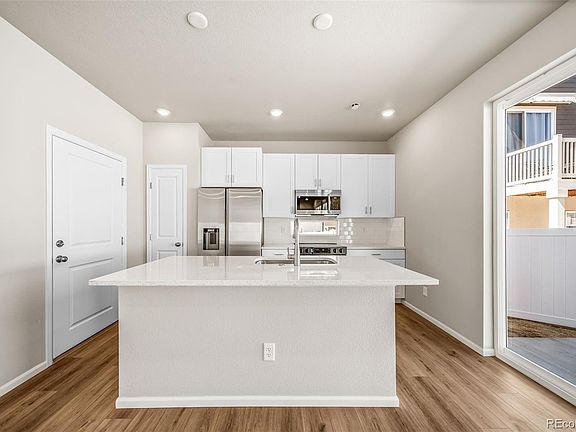 4th image of 12560 E 100th Avenue