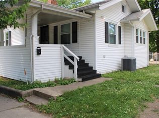 620 W Division St, Decatur, IL 62526