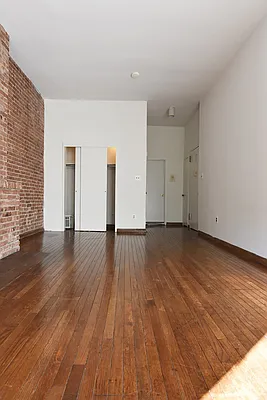 Rented by Balass Ralph, LREB | media 2