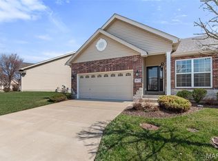 3072 Arbor Station Ct, Ballwin, MO 63021