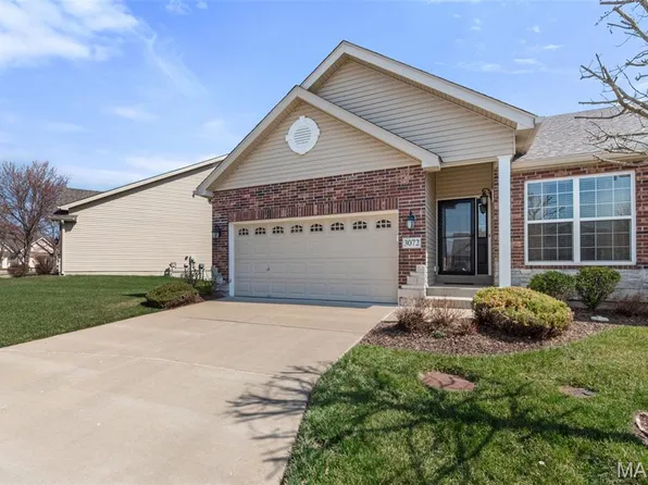 3072 Arbor Station Ct, Ballwin, MO 63021