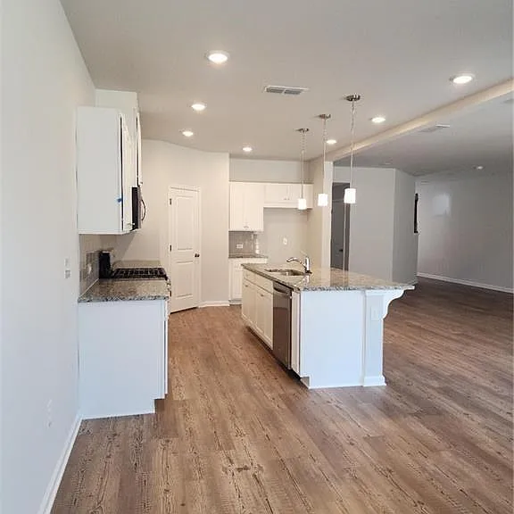 194 Green Love Ln — Photo 6