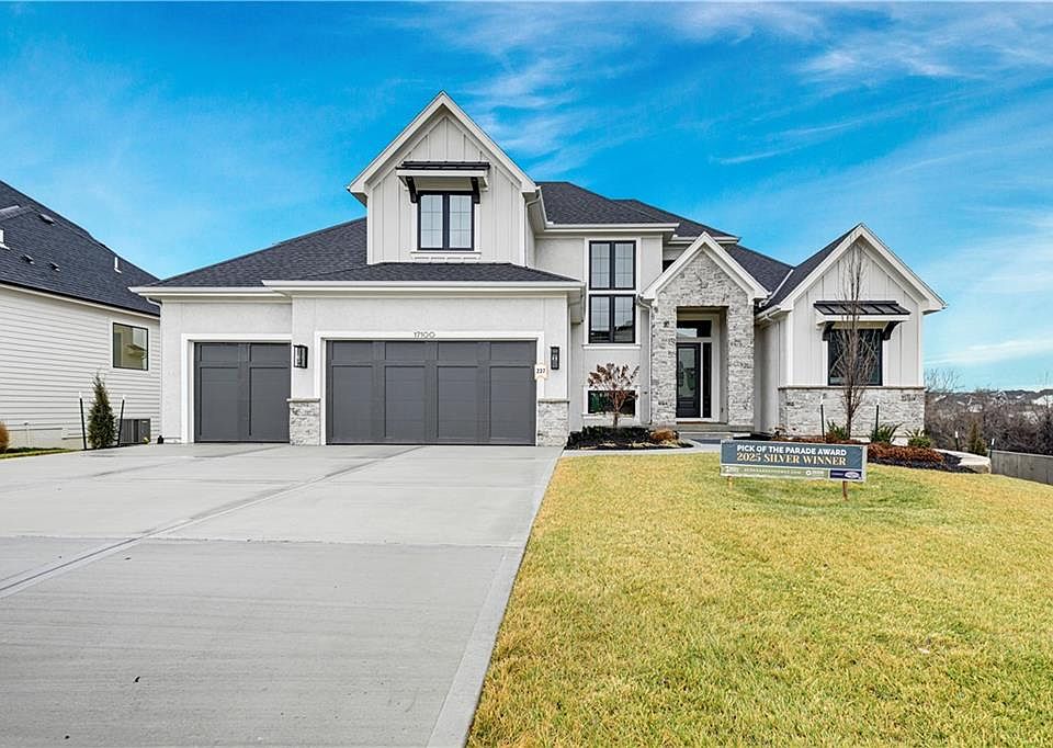 1st image of 17100 Earnshaw St