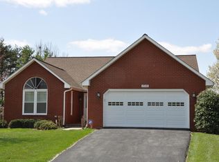 4948 Polly Hill Ln, Roanoke, VA 24019