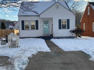 34 Windsor Ct, Point Pleasant, WV 25550