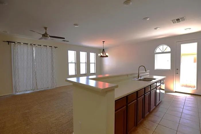 5310 E Harmony Ave — Photo 2