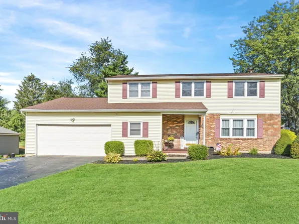 2109 Exton Dr, Wilmington, DE 19810