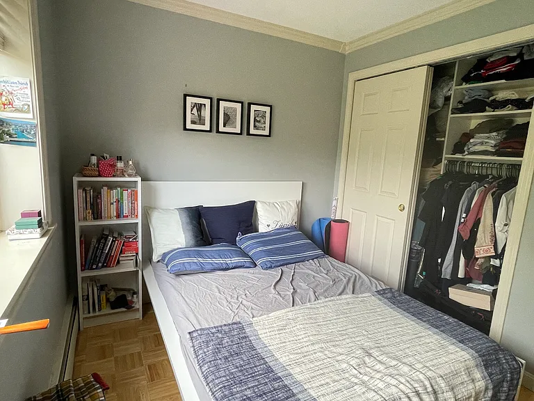 329 Harvard St #24 — Photo 8