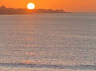 125 Surf Way APT 401, Monterey, CA 93940