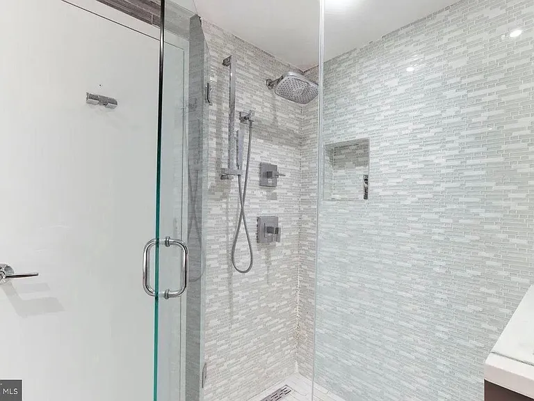 1530 Key Blvd #906 — Photo 12