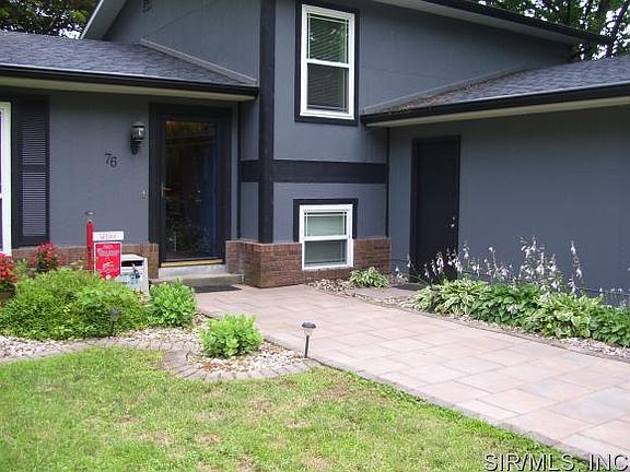 3rd image of 76 S Meadow Ln