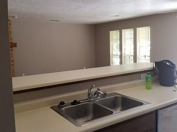 4th image of 10409 Palo Verde Pl NW
