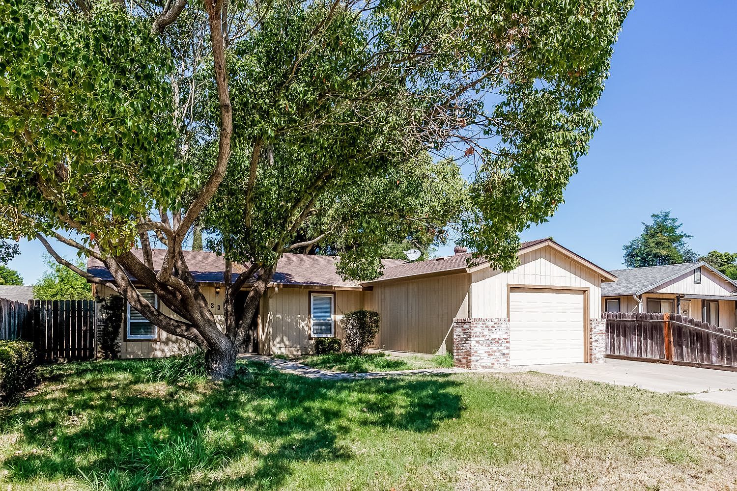 523 Robert Ave, Ripon, CA 95366 Zillow