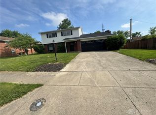 2487 Santa Rosa Dr, Dayton, OH 45440