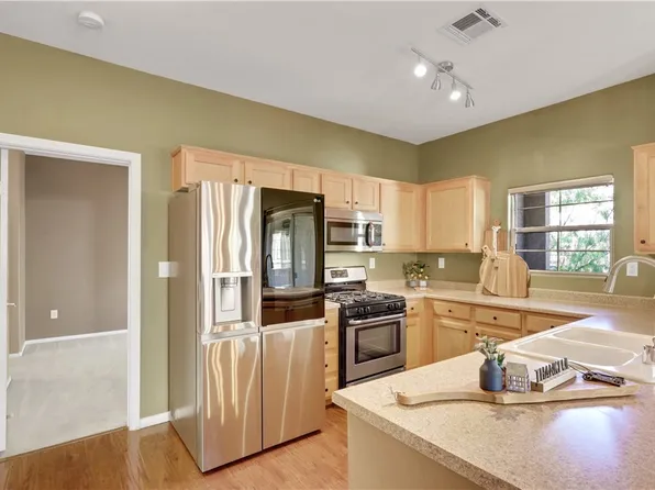 3915 Legend Hills St Unit 204, Las Vegas, NV 89129