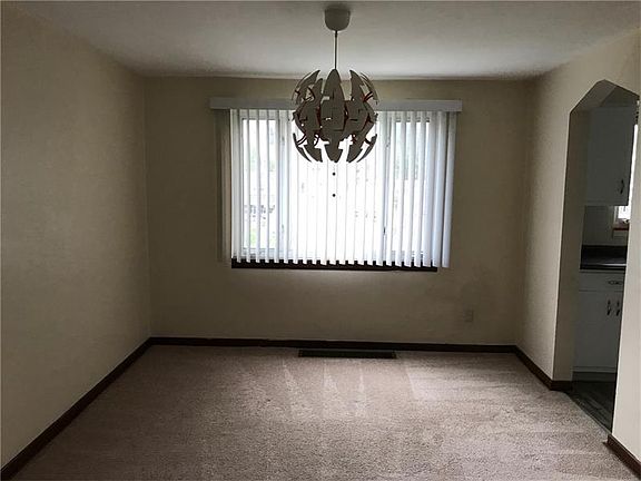 2nd image of 2839-2841 Glendale